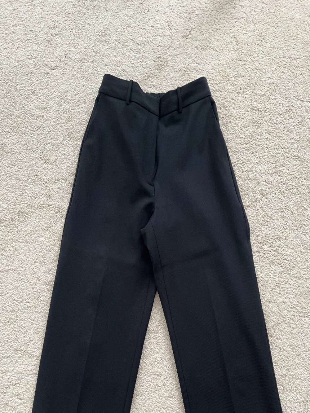 Aritzia Babaton Agency Cropped Pant